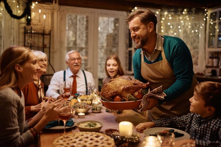 Feasting on a Budget: 10 Ways to Have a Thrifty Thanksgiving