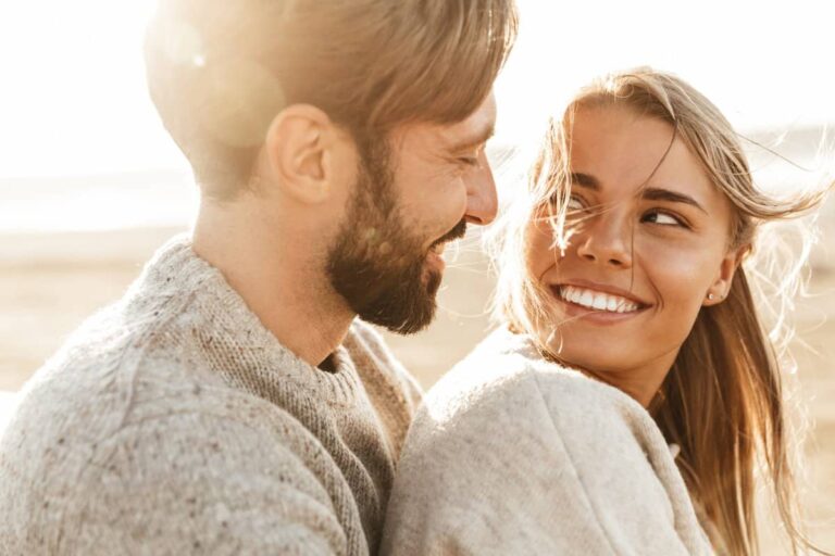 7 Habits of Annoyingly Affectionate Couples You Can Actually Learn From