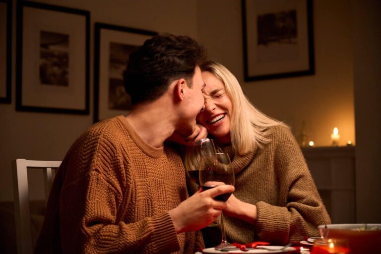 15 Romantic Date Night Ideas for Couples