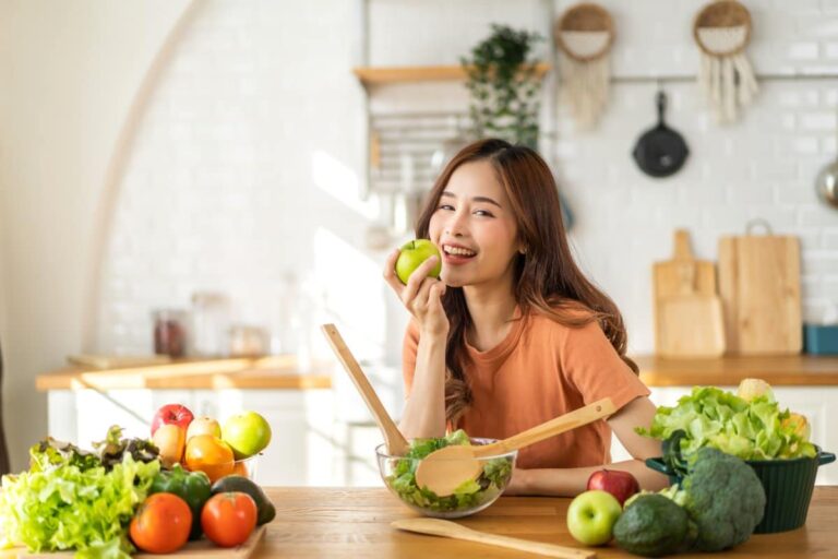 Life-Changing Bites: 5 Eating Habits That Transformed Me